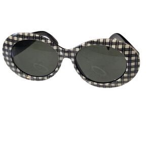 Retro Eyewear Womens Sunglasses Plaid Frames